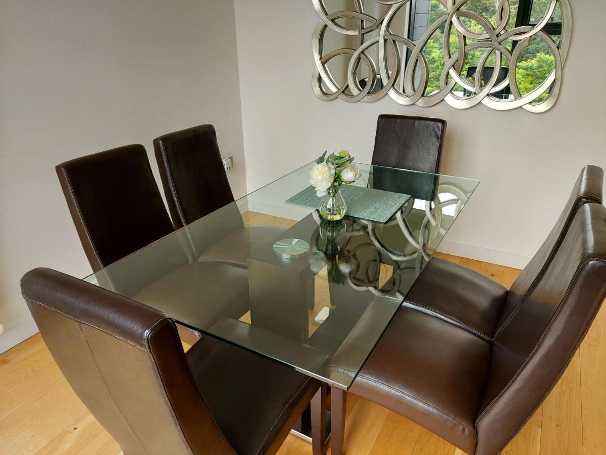 Quartermile Luxury Landing Apartment Edimburgo Esterno foto